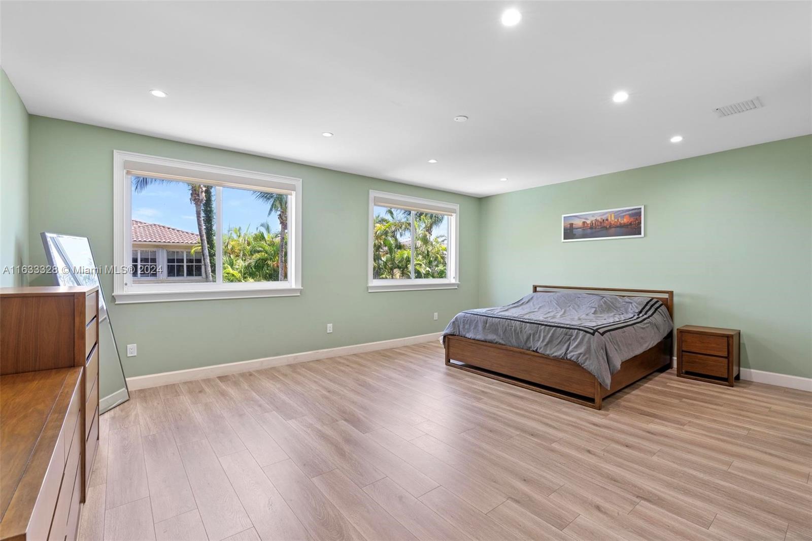 3227 NE 212th St, Aventura, Florida image 46