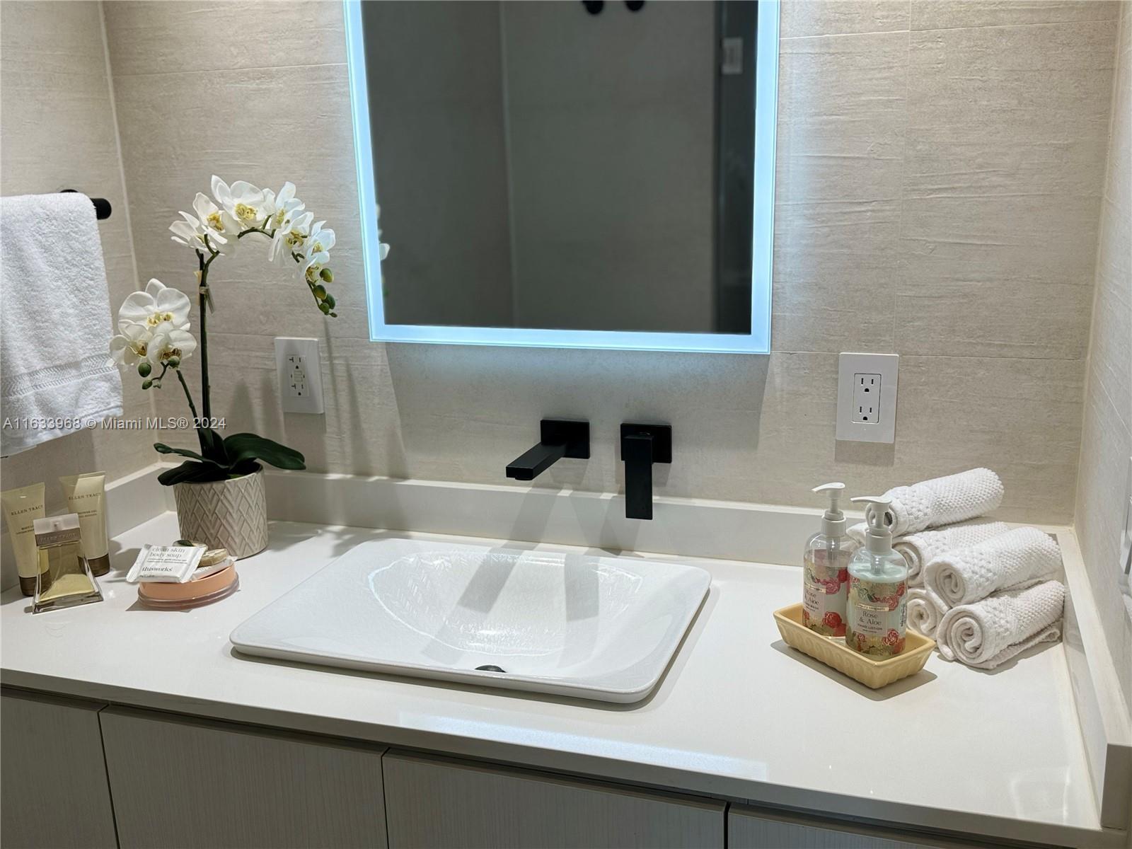 1541 Brickell Ave #C3005, Miami FL 33129