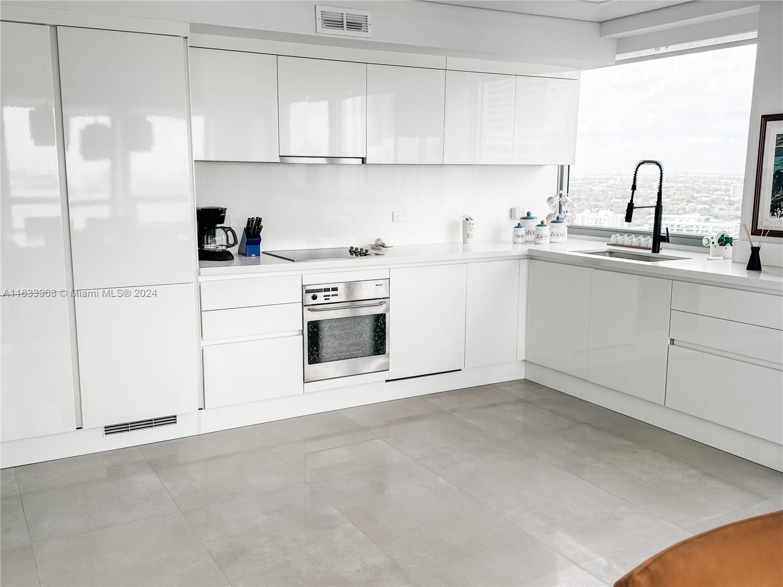 1541 Brickell Ave #C3005, Miami FL 33129