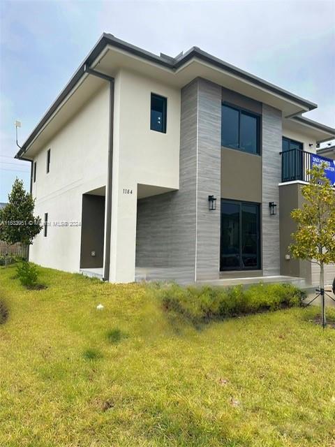 House for Sale in Florida City, FL