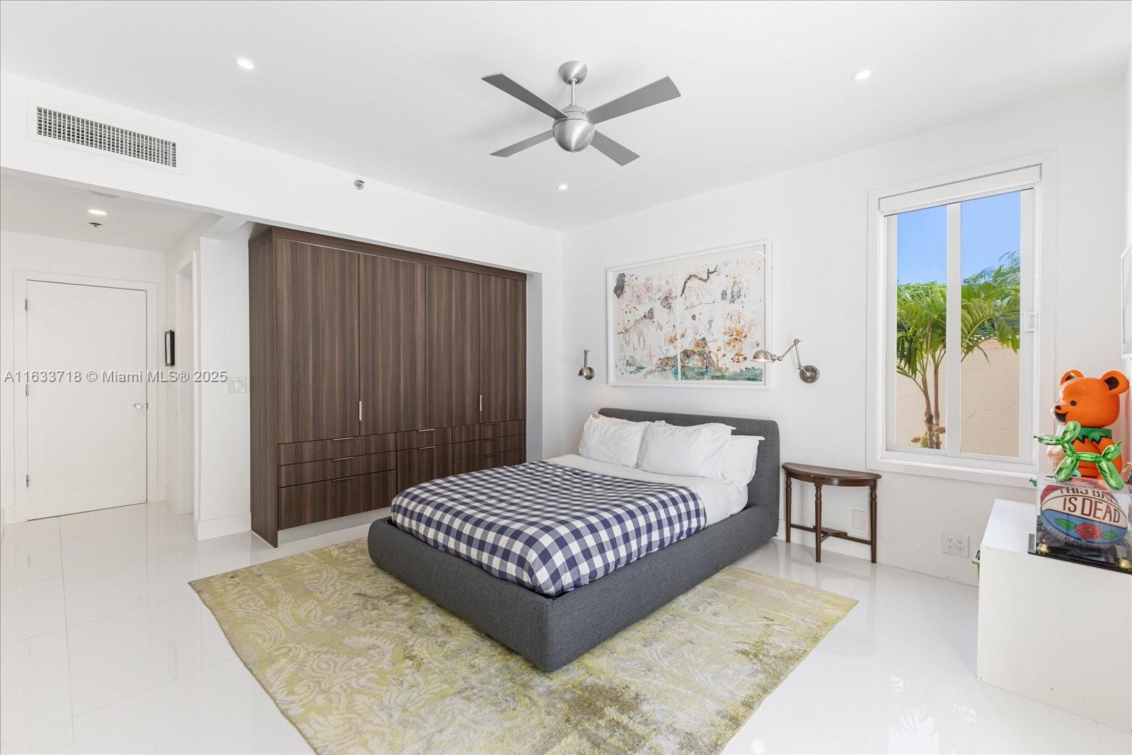 2411 Fisher Island Dr #5101, Miami Beach FL 33109