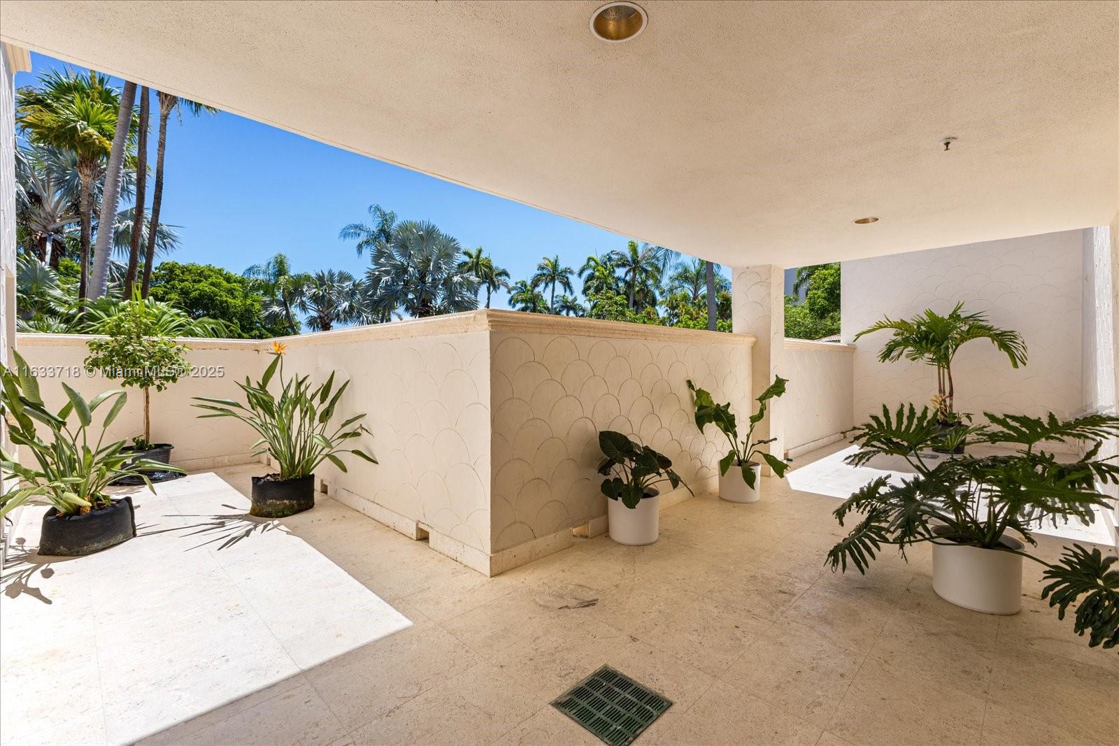 2411 Fisher Island Dr #5101, Miami Beach FL 33109