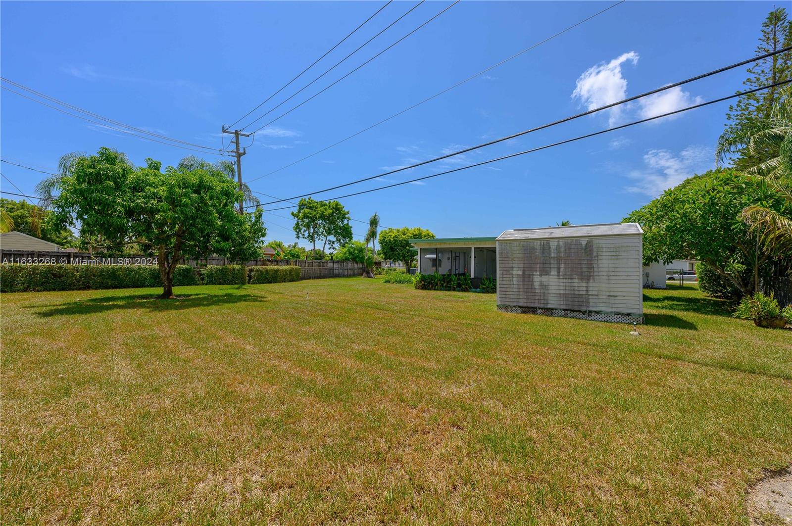 9501 SW 181st Ter, Palmetto Bay, Florida image 43