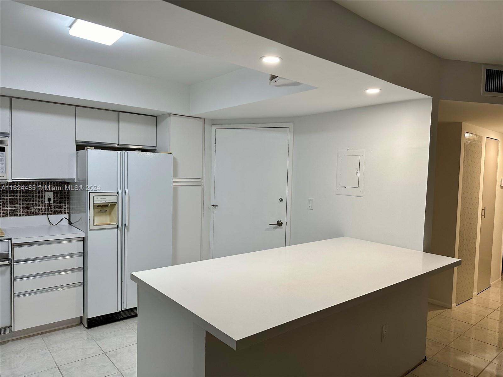 Property photo # 9