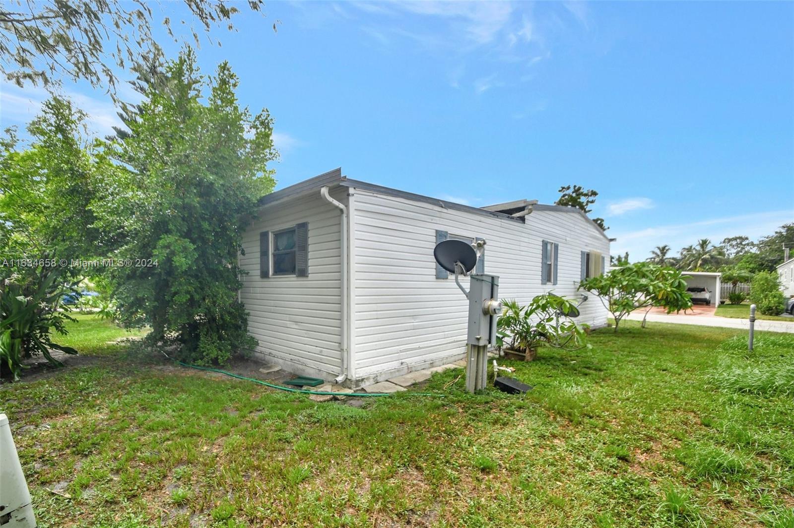 4707 Nancy Dr, Green Acres, Florida image 31