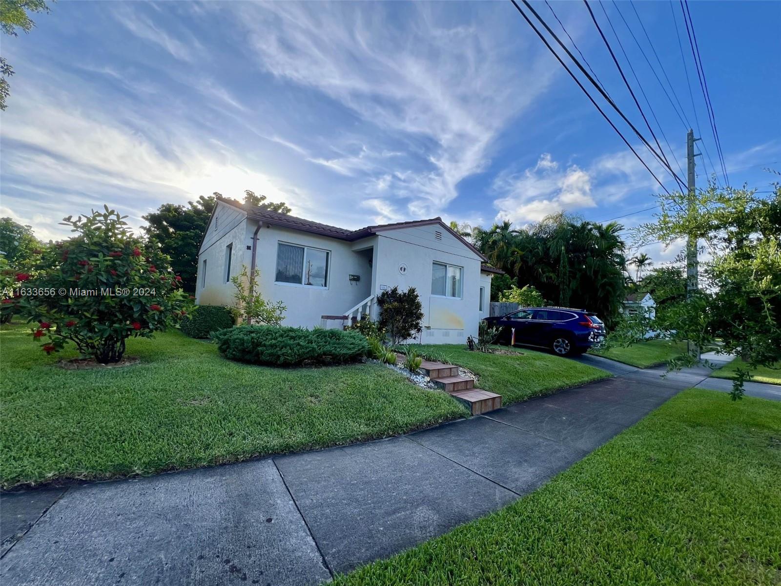 1860 SW 65th Ave, West Miami, Florida image 1