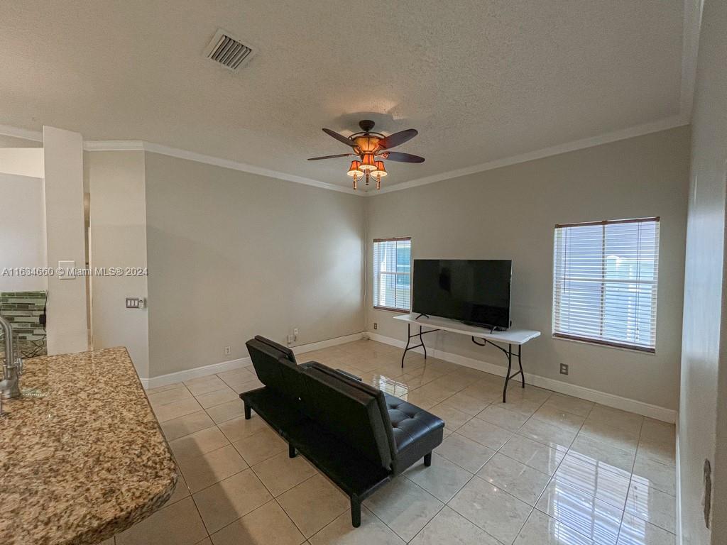 814 Kapok Way, Weston, Florida image 18