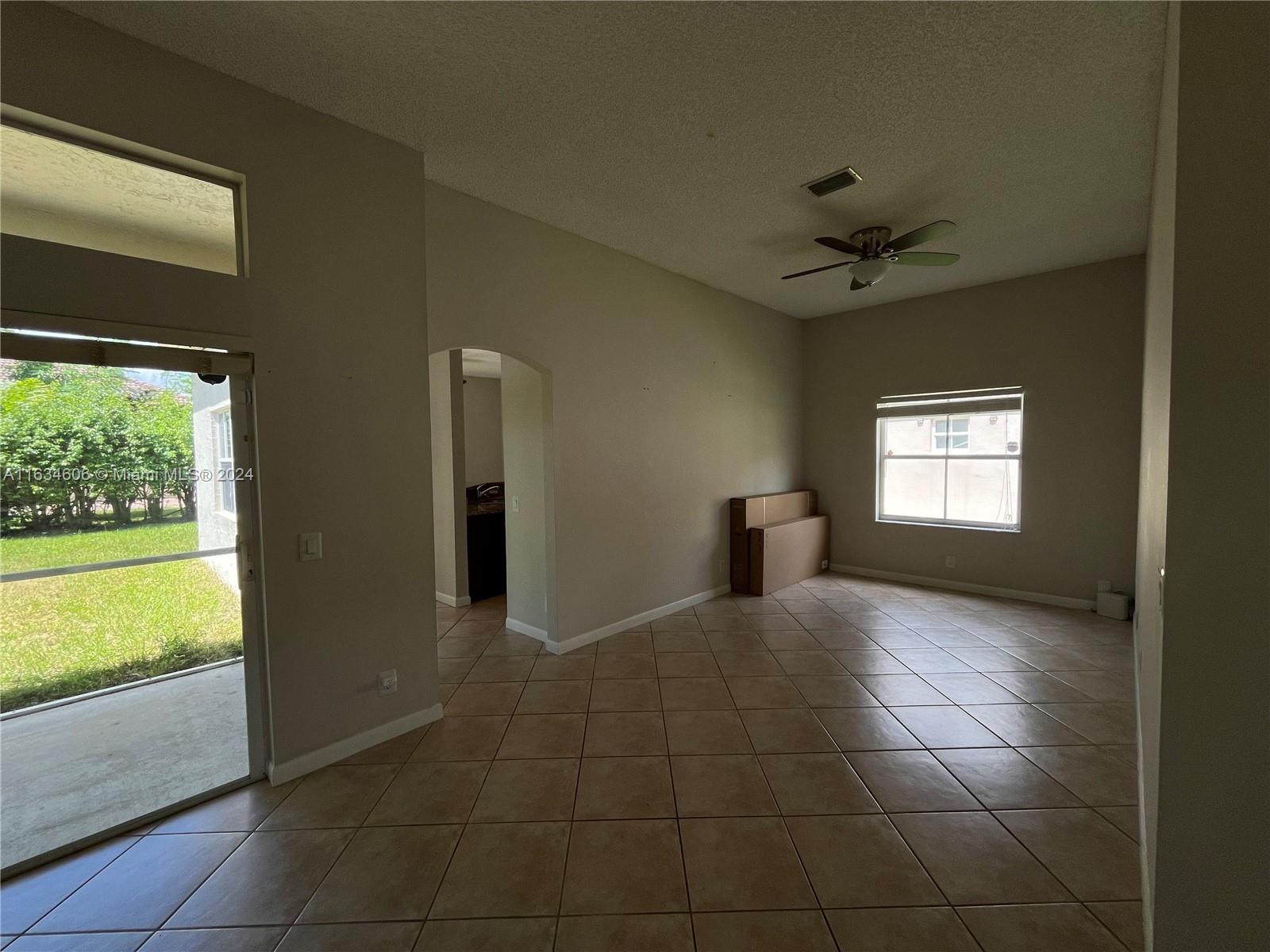 1535 Elm Grove Rd, Weston, Florida image 37