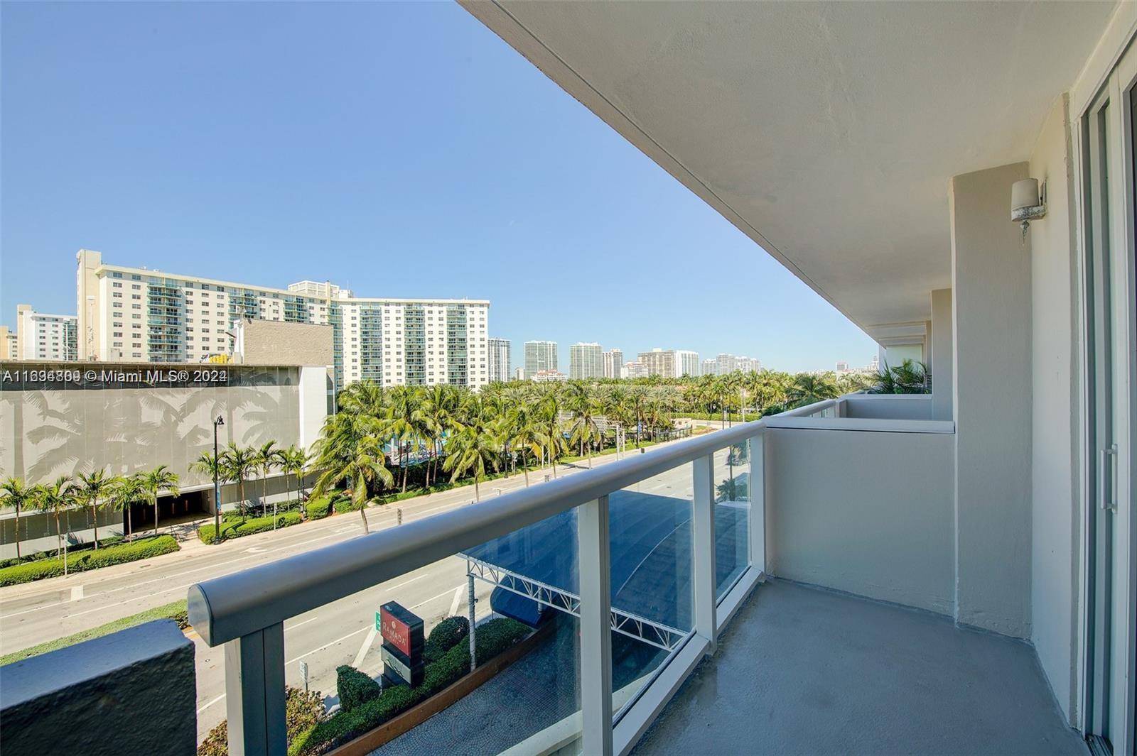 19201 Collins Ave #339, Sunny Isles Beach, Florida image 14