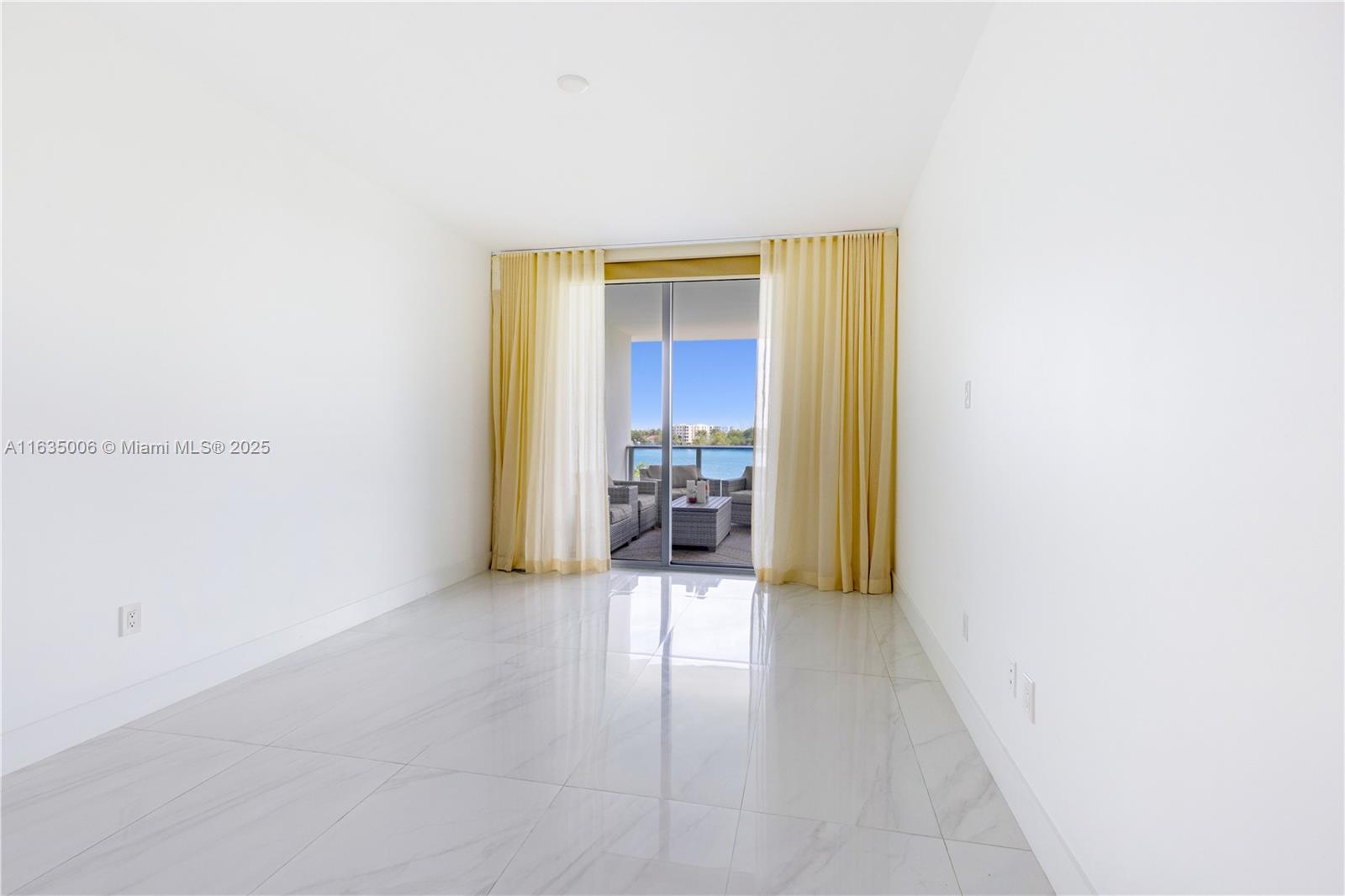 17111 Biscayne Blvd #304, North Miami Beach, Florida image 28