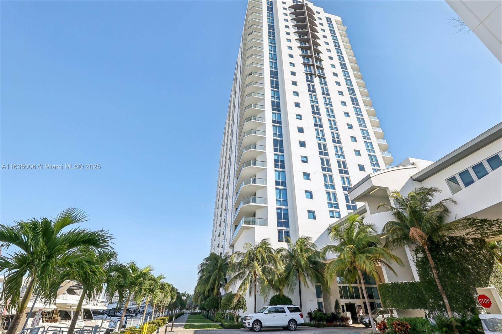 17111 Biscayne Blvd #304, North Miami Beach, Florida image 48