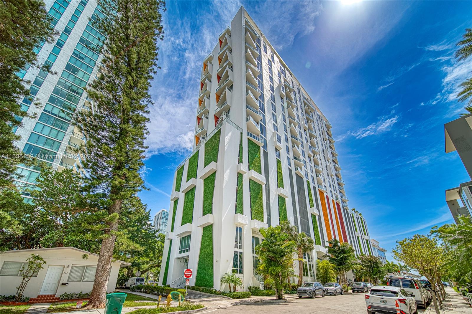 601 NE 27th St #1502, Miami FL 33137