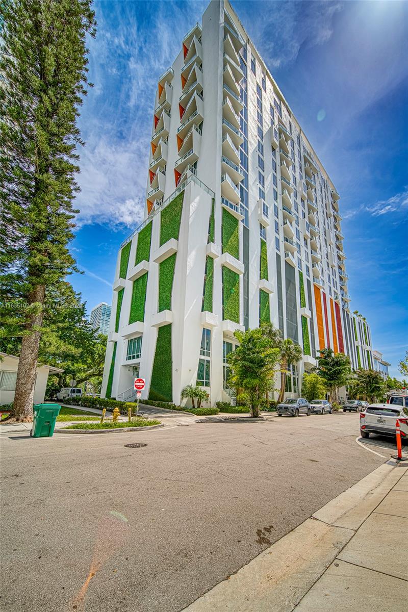 601 NE 27th St #1502, Miami FL 33137