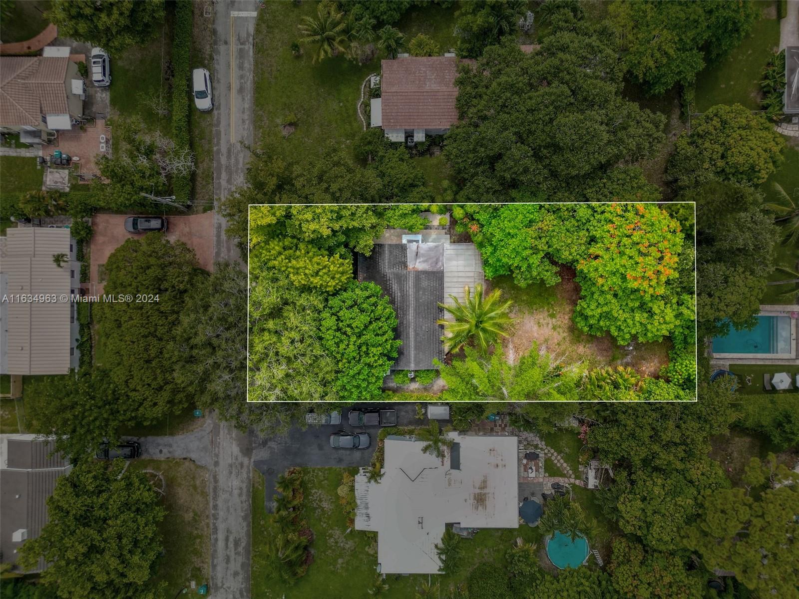 1003 NE 115th St, Biscayne Park, Florida image 30