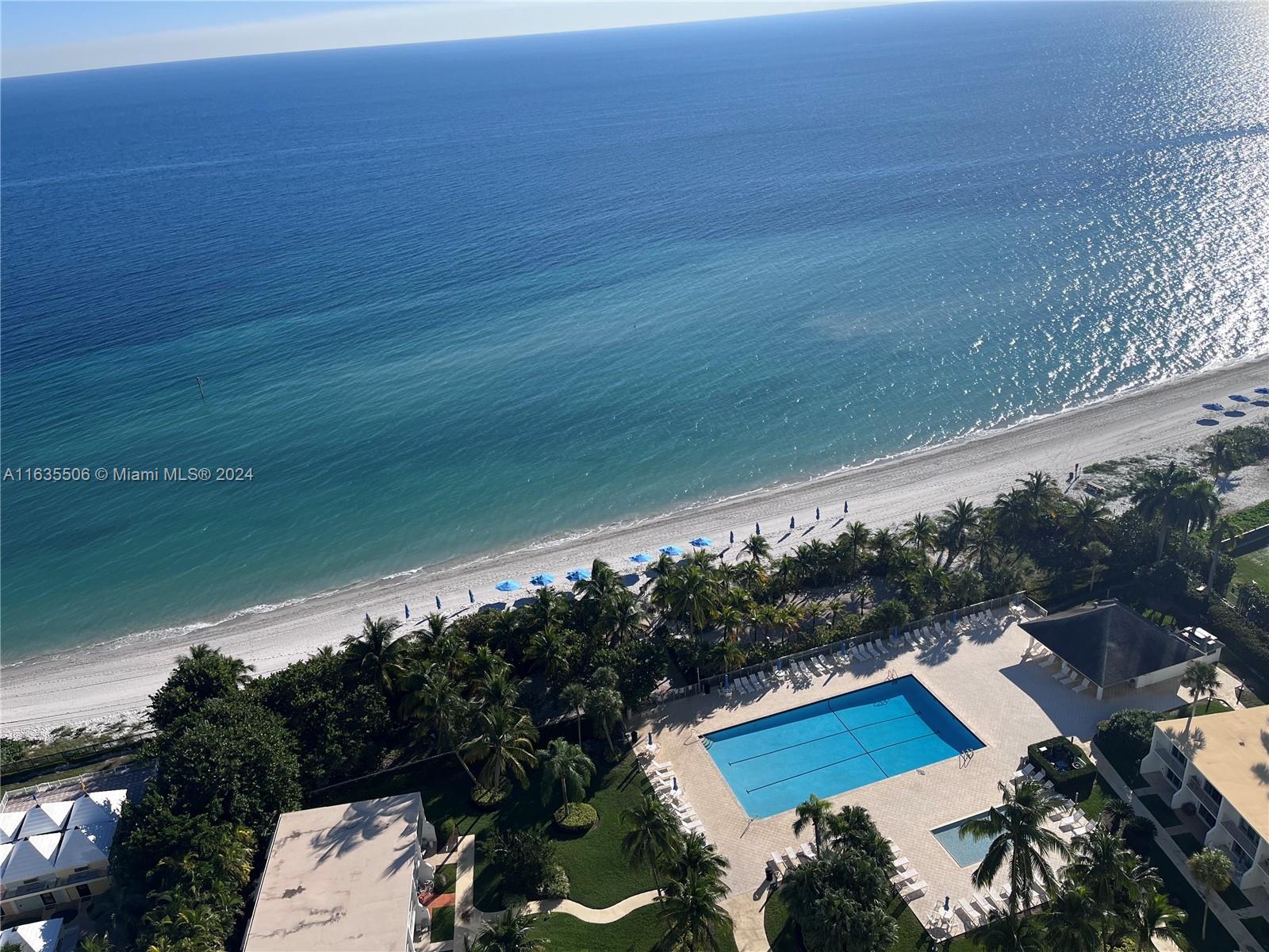 881 Ocean Dr #18B, Key Biscayne FL 33149