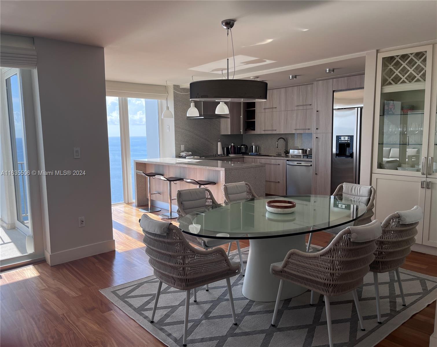 881 Ocean Dr #18B, Key Biscayne FL 33149