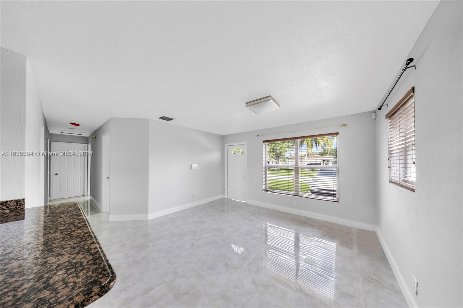 2622 NW 60th Ave, Margate, Florida image 5