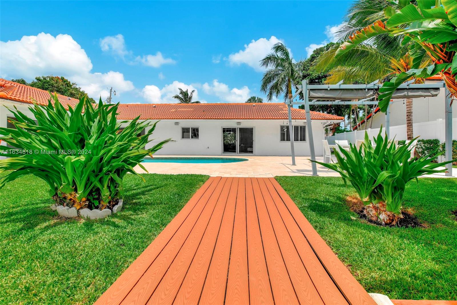 2824 NE 35th St, Fort Lauderdale, Florida image 30