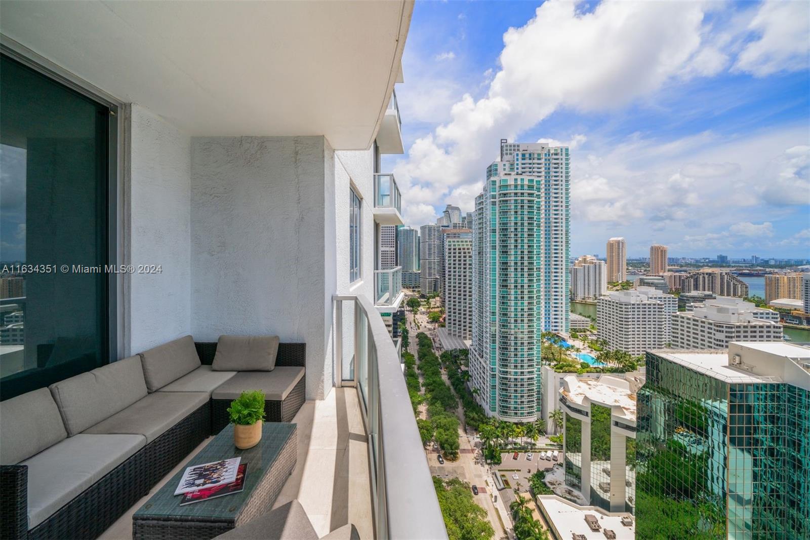 1060 Brickell Ave #3003, Miami, Florida image 13