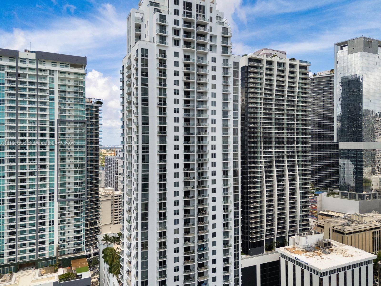 1060 Brickell Ave #3003, Miami, Florida image 24