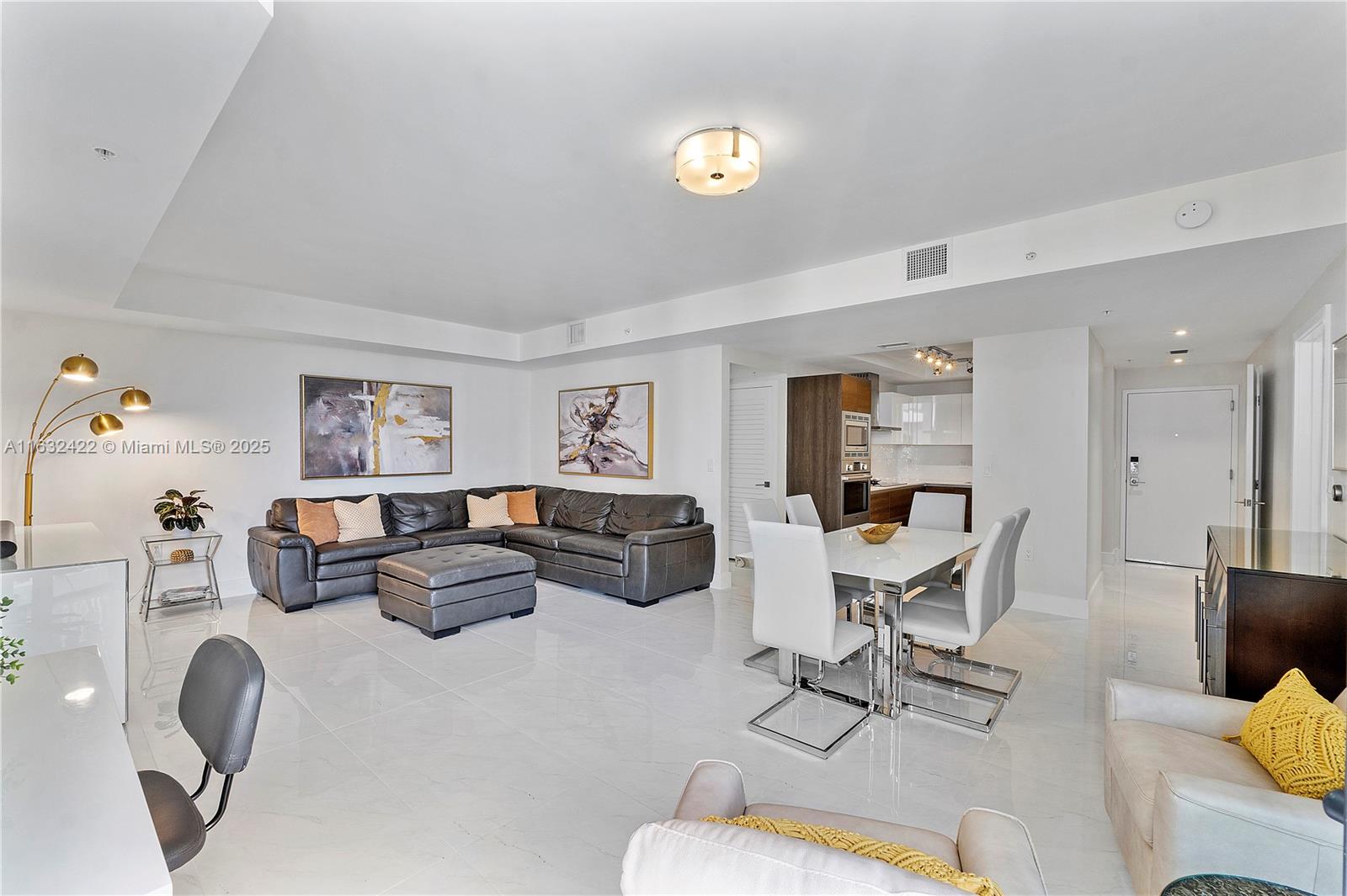 301 Altara Ave #816, Coral Gables, Florida image 3