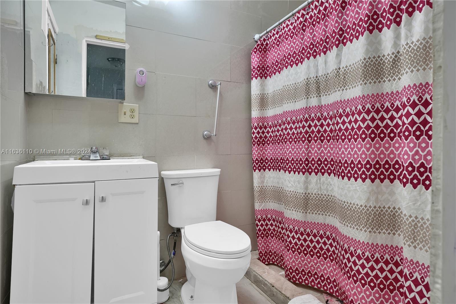 Listing Photo 7