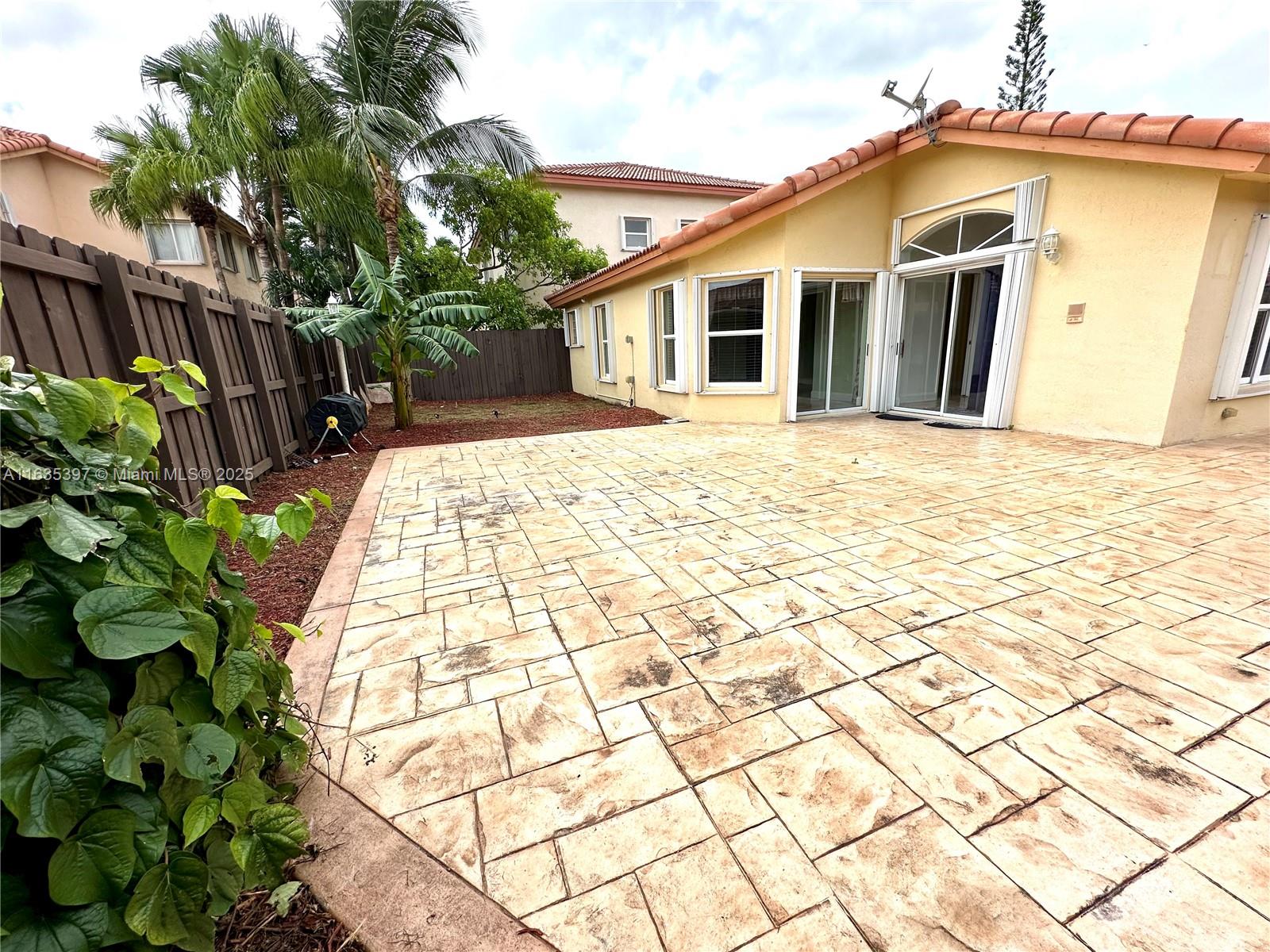 11250 NW 59th Ter, Doral, Florida image 27