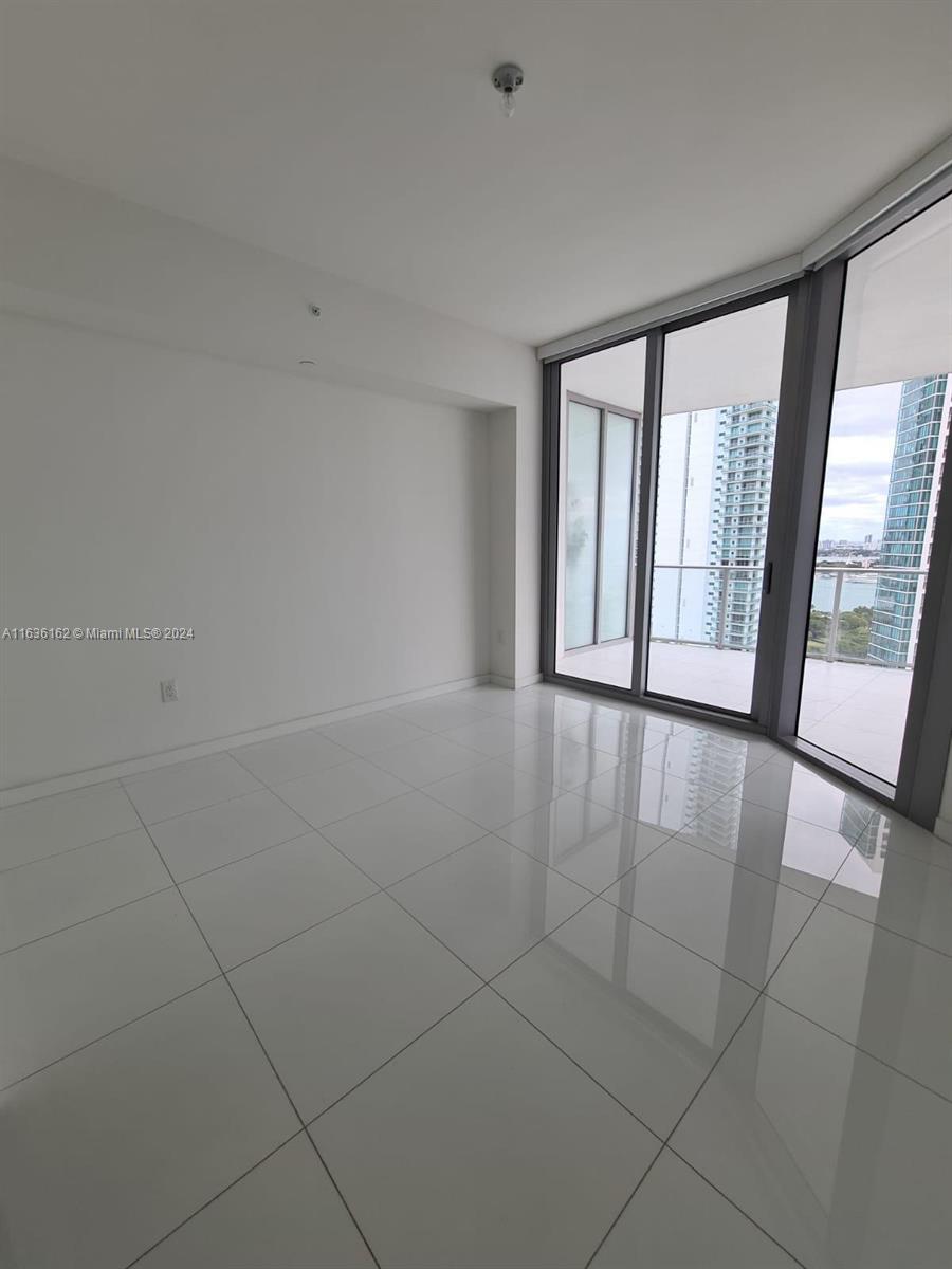 851 NE 1st Ave #2805, Miami, Florida image 5