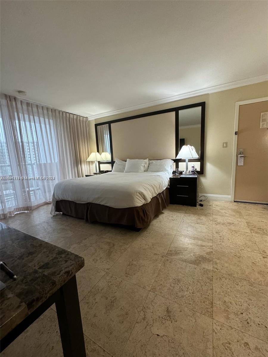 19201 Collins Ave #831, Sunny Isles Beach, Florida image 3