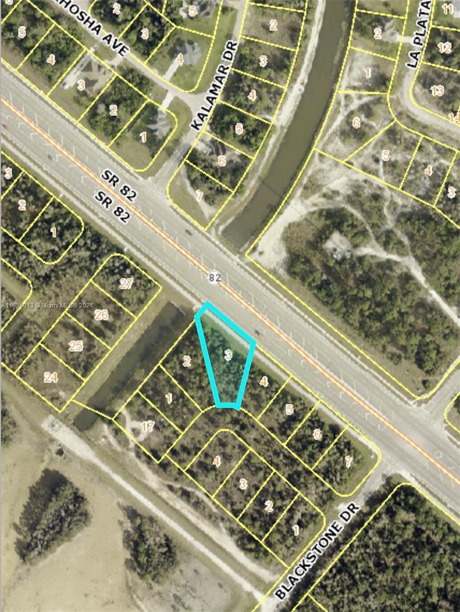 808 Fabian Cir, Fort Myers, Florida image 2