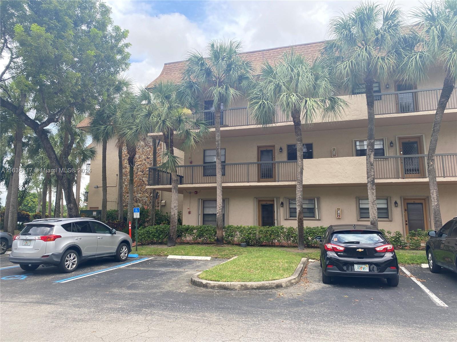 6090 N Sabal Palm Blvd #208, Tamarac, Florida image 28