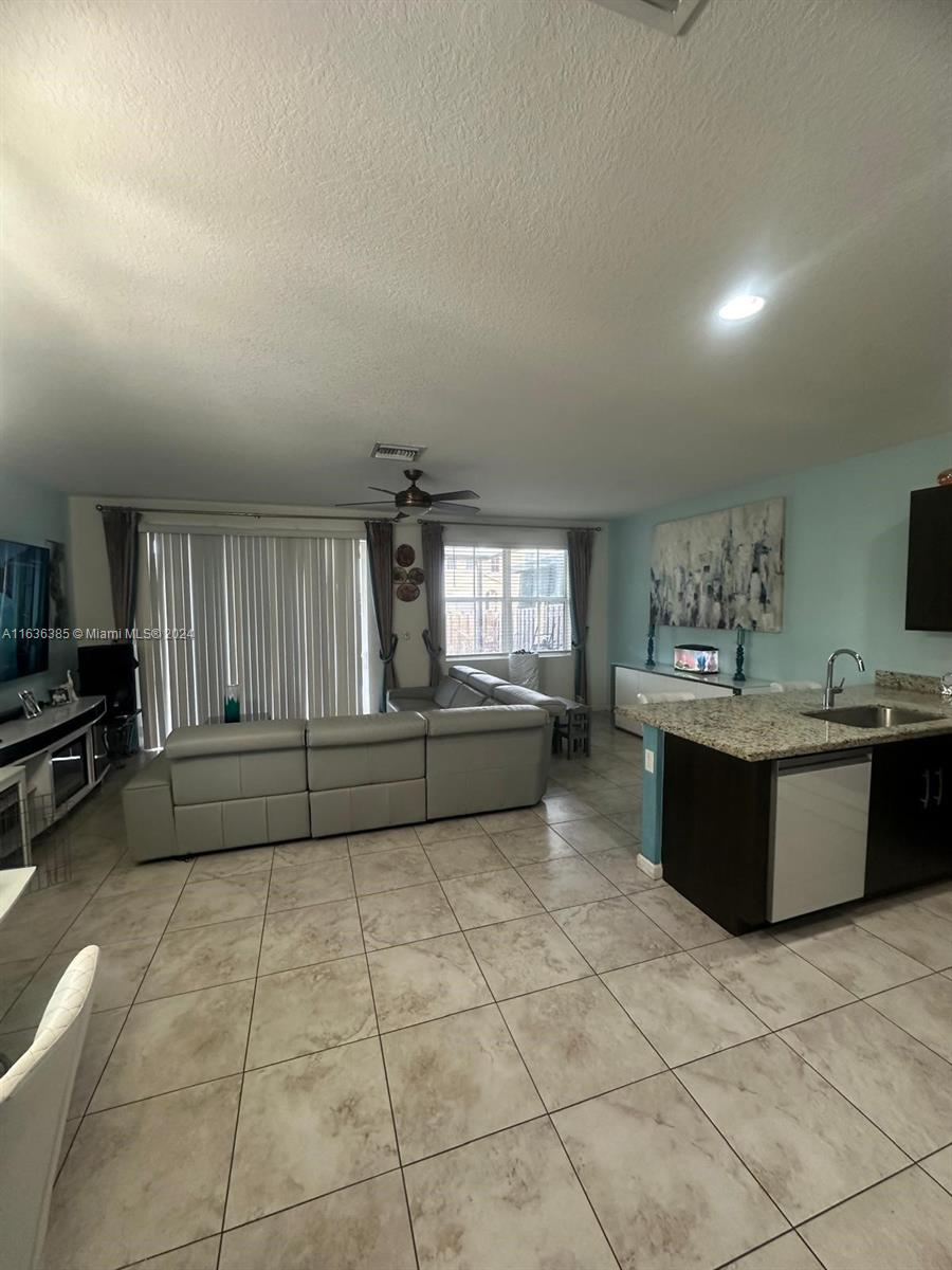 2450 SE 14th Ct #2450, Homestead, Florida image 35