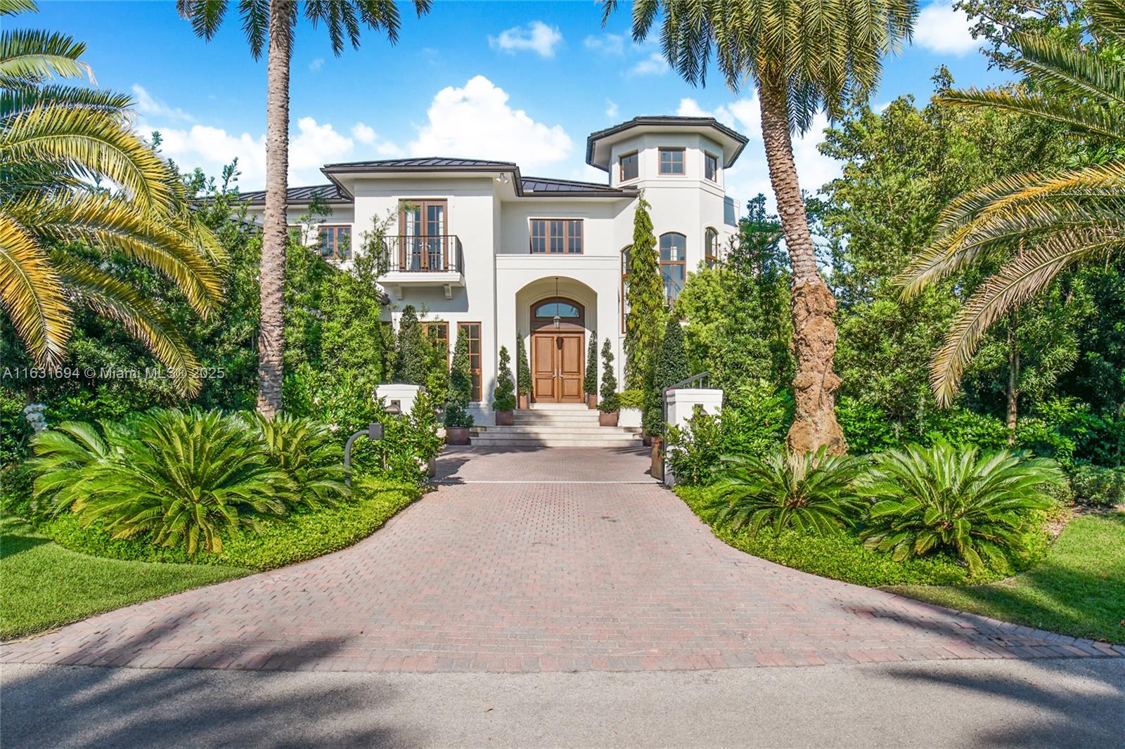 365 Gulf Rd Key Biscayne, FL 33149