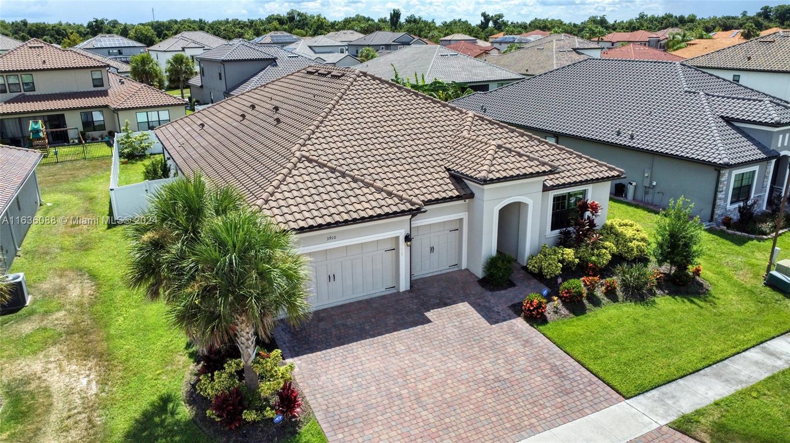 3910 Redfin Place, Kissimmee, Florida image 3