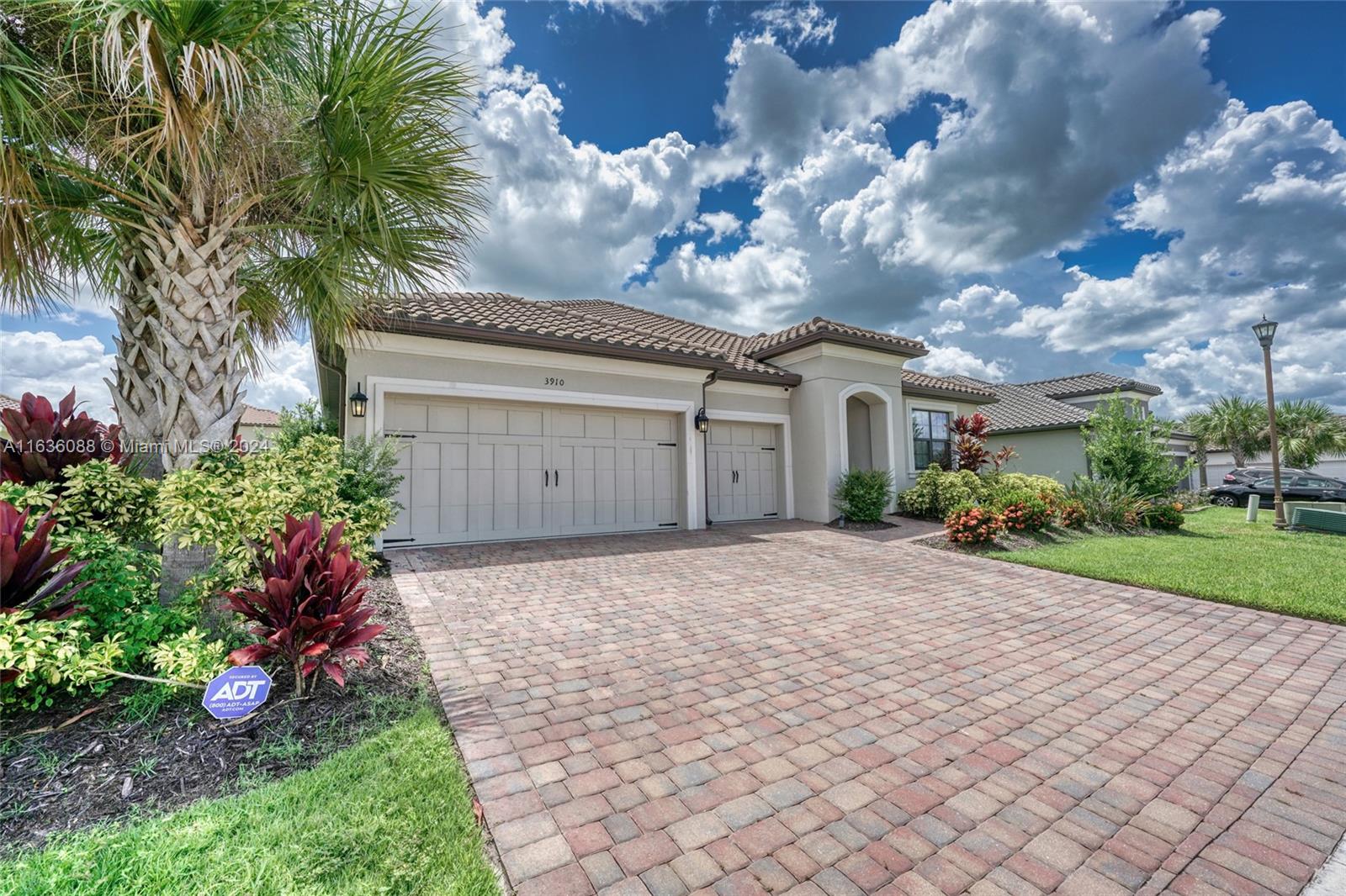 3910 Redfin Place, Kissimmee, Florida image 5