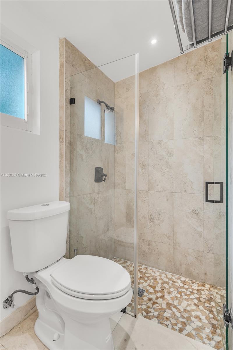 Listing Photo 24