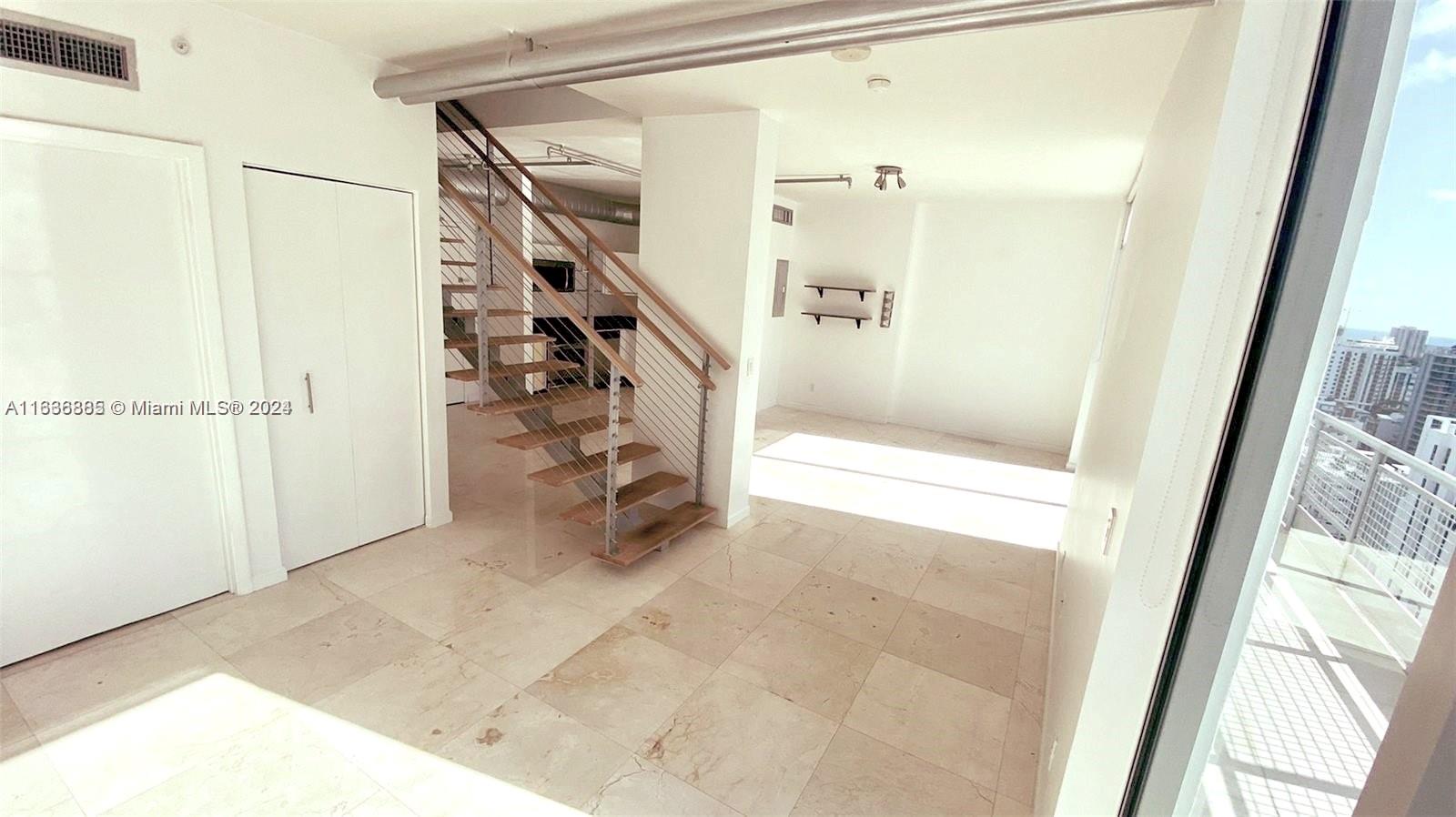 690 SW 1st Ct #2918, Miami FL 33130