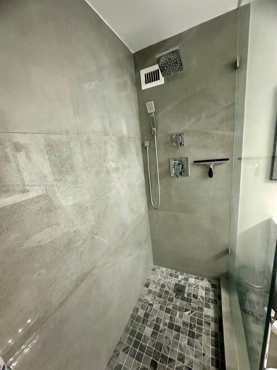 1000 West Ave #614, Miami Beach, Florida image 17