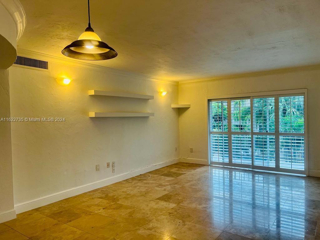 Residential, Pinecrest, Florida image 22