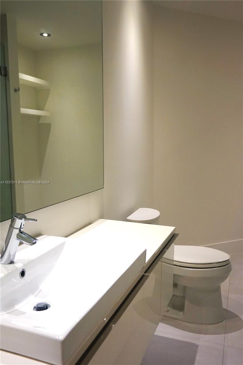 251 Crandon Blvd #720, Key Biscayne FL 33149