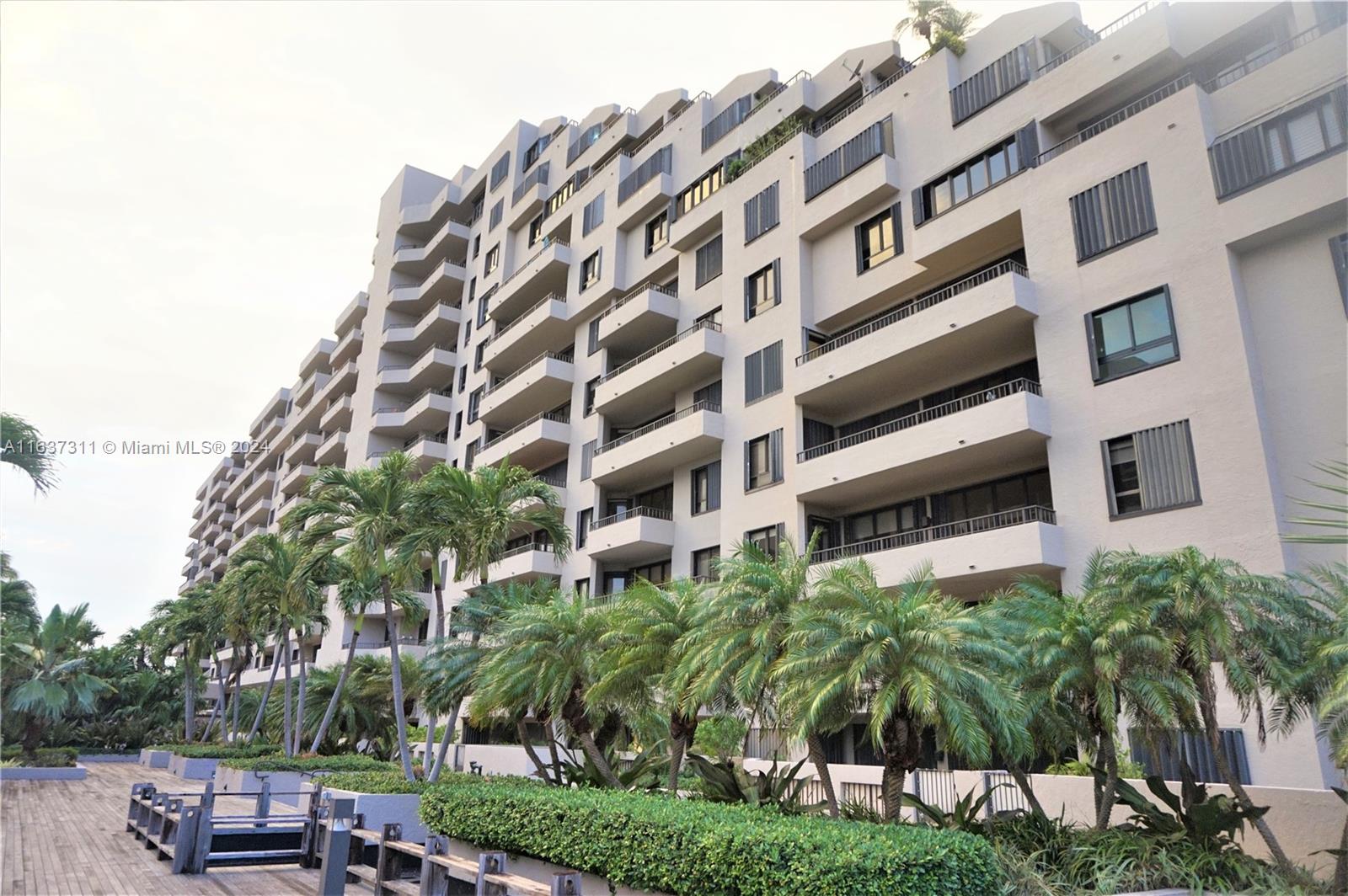 251 Crandon Blvd #720, Key Biscayne FL 33149