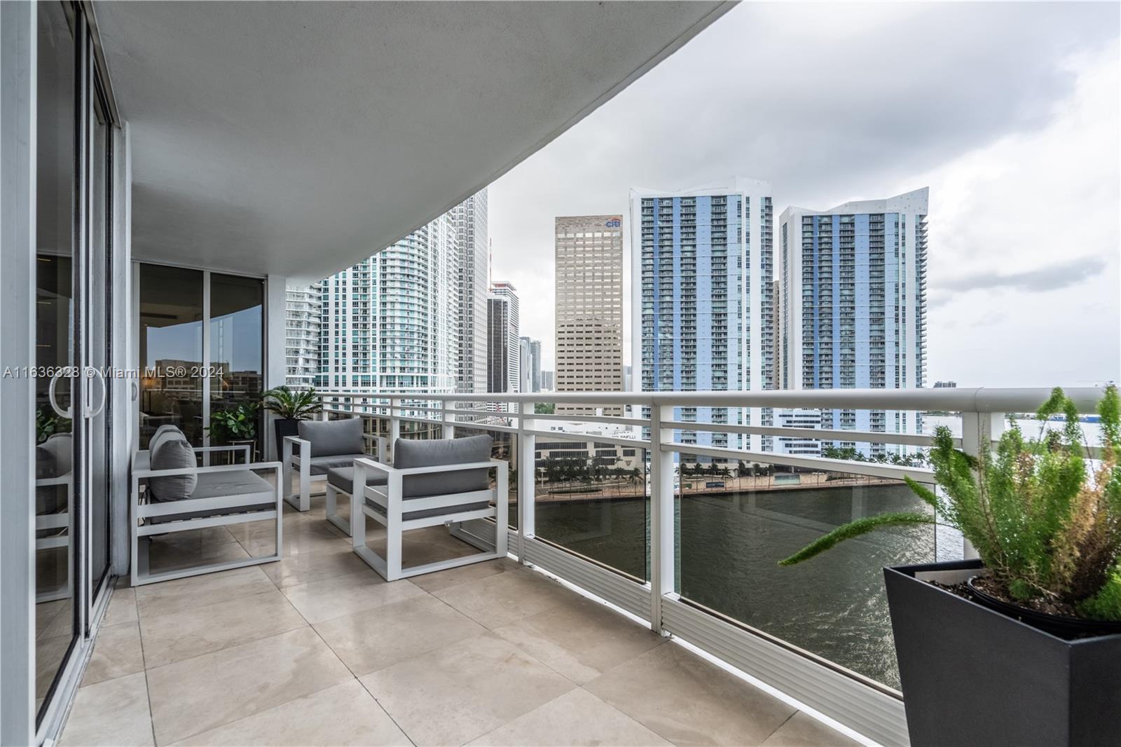 901 Brickell Key Blvd #1508, Miami FL 33131