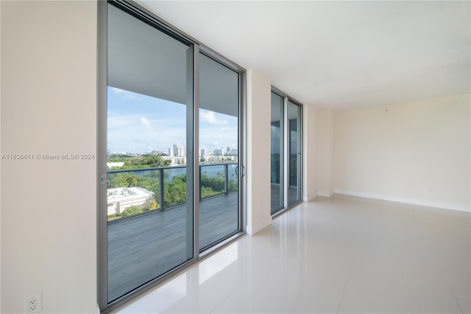 17301 Biscayne Blvd #902, North Miami Beach, Florida image 17