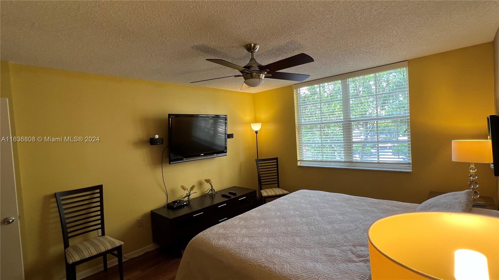 19555 E Country Club Dr #8305, Aventura FL 33180