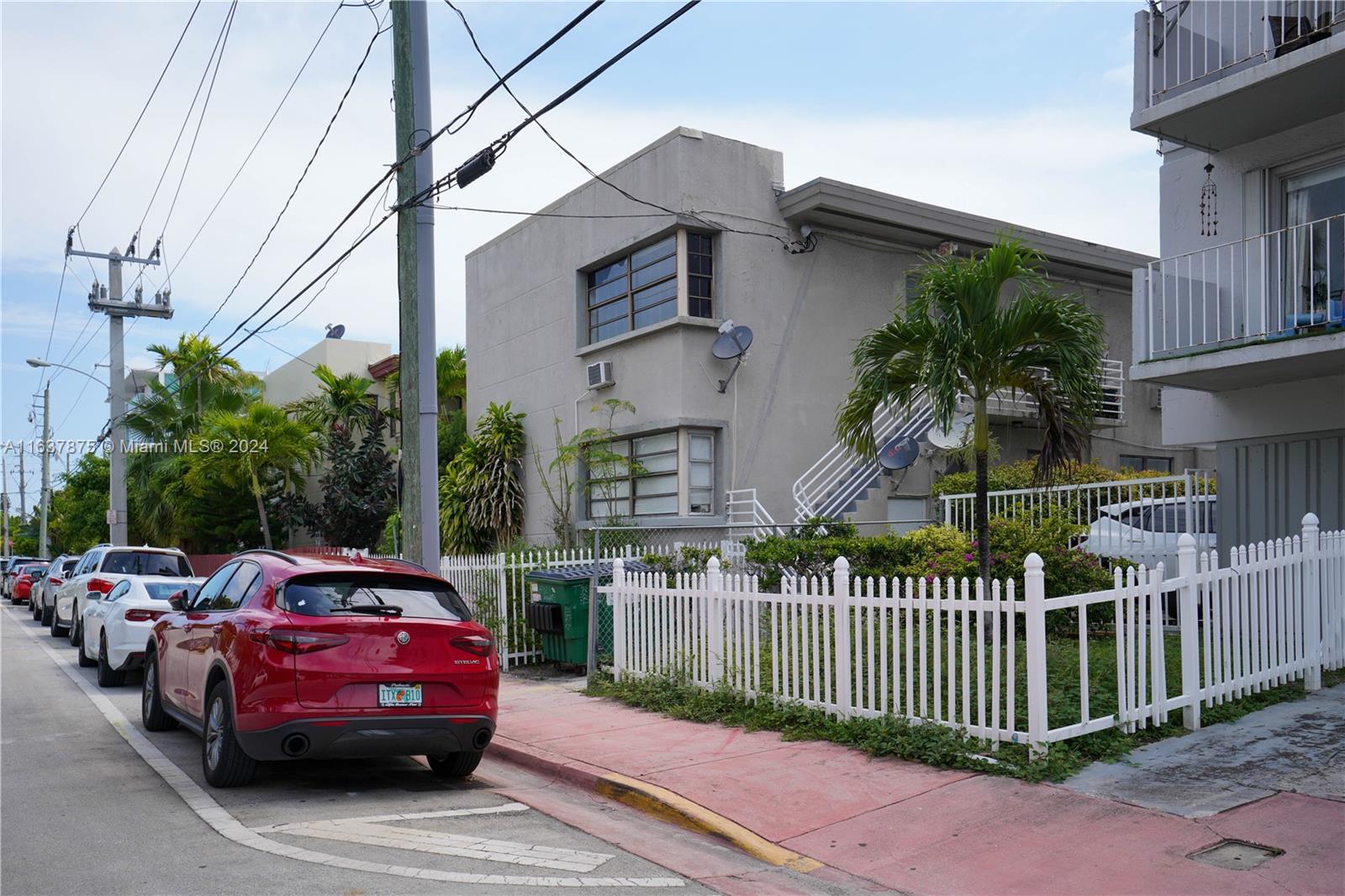 8321 Crespi Blvd, Miami Beach, Florida image 4