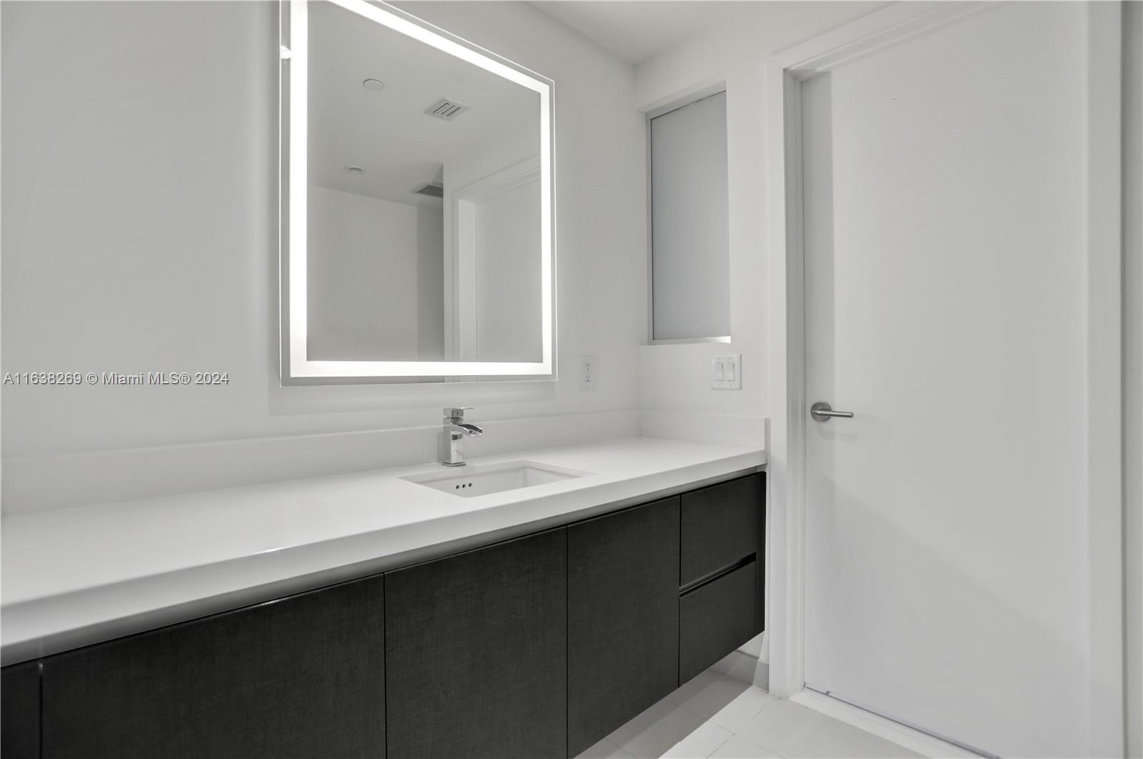 851 NE 1st Ave #202, Miami FL 33132