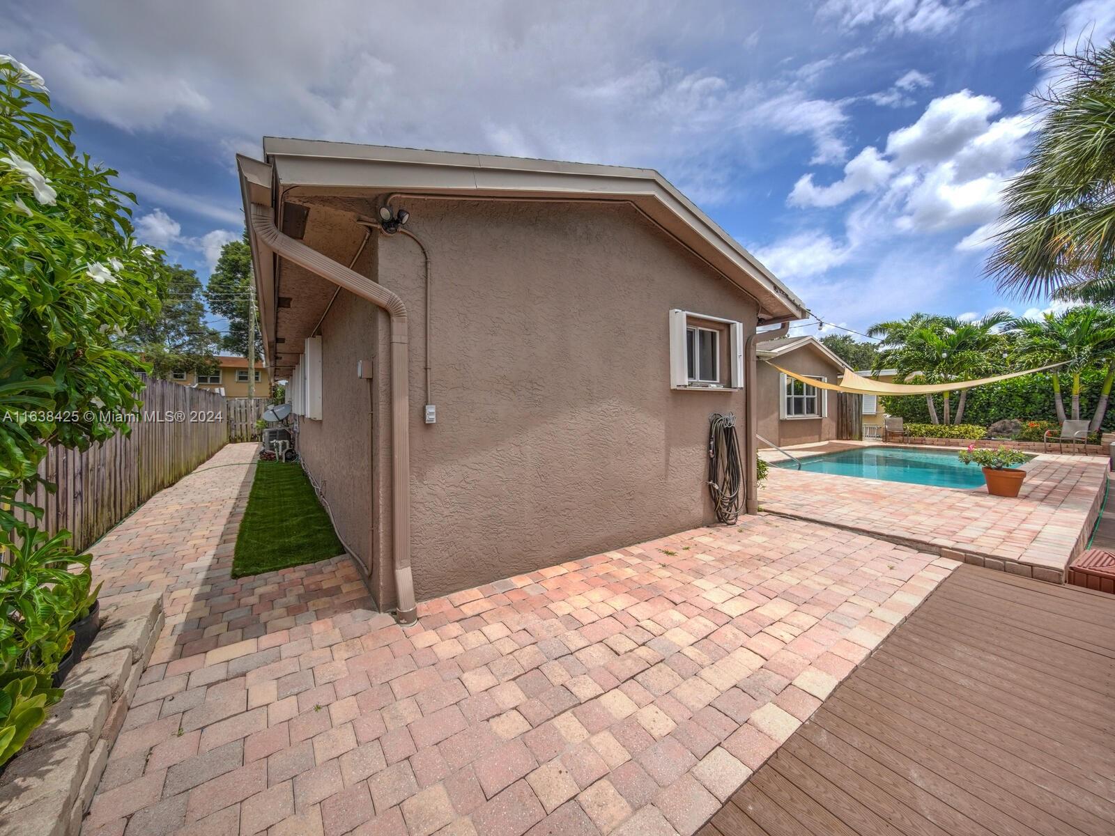 9050 SW 53rd St, Cooper City, Florida image 32