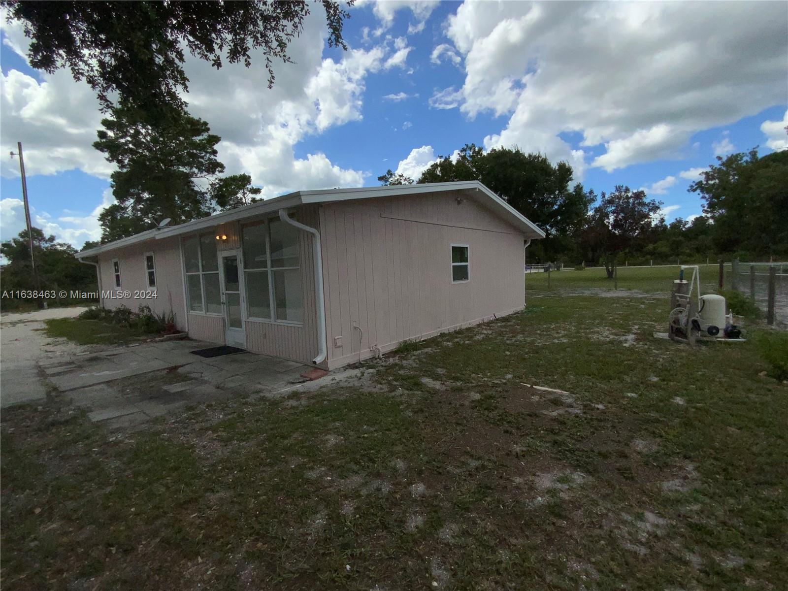 2761 Lake Josephine Dr, Sebring, Florida image 29