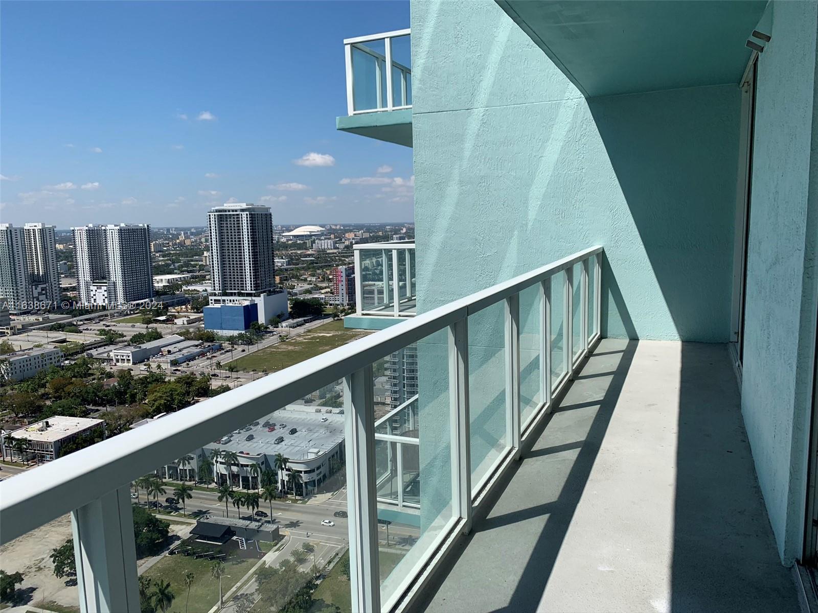 1900 N Bayshore Dr #3607, Miami, Florida image 4