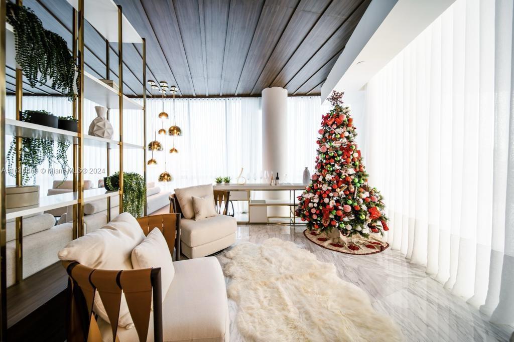 Apartamento à Venda em Miami, FL